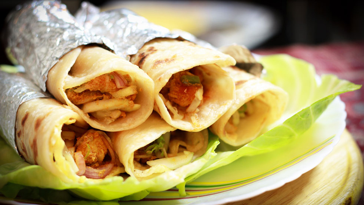 Chicken Roll Pratha